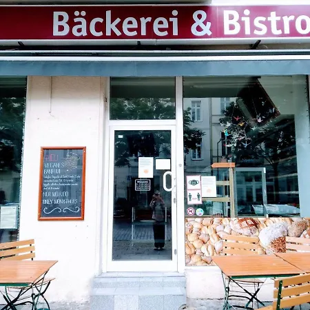 Apartamento Cozy In Friedrichshain, 4 Quiet Guests Only *