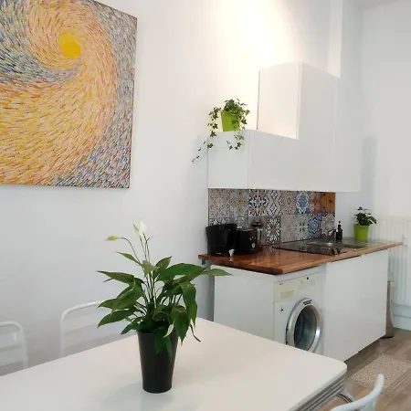 Cozy In Friedrichshain, 4 Quiet Guests Only Appartamento *