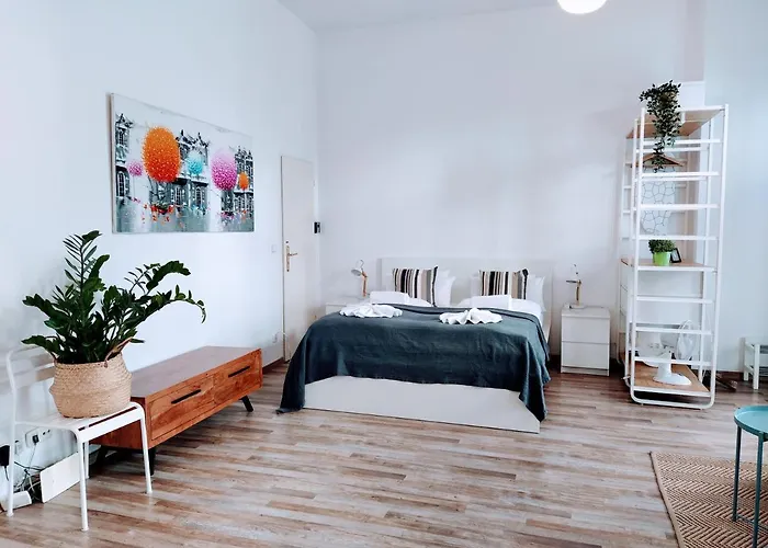 Cozy In Friedrichshain, 4 Quiet Guests Only Apartmán Berlín