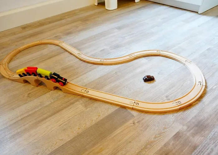 Apartamento Cozy In Friedrichshain, 4 Quiet Guests Only